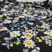 Floral crinkle cotton viscose fabric – lightweight drapey material by yard (140 cm / 55″)