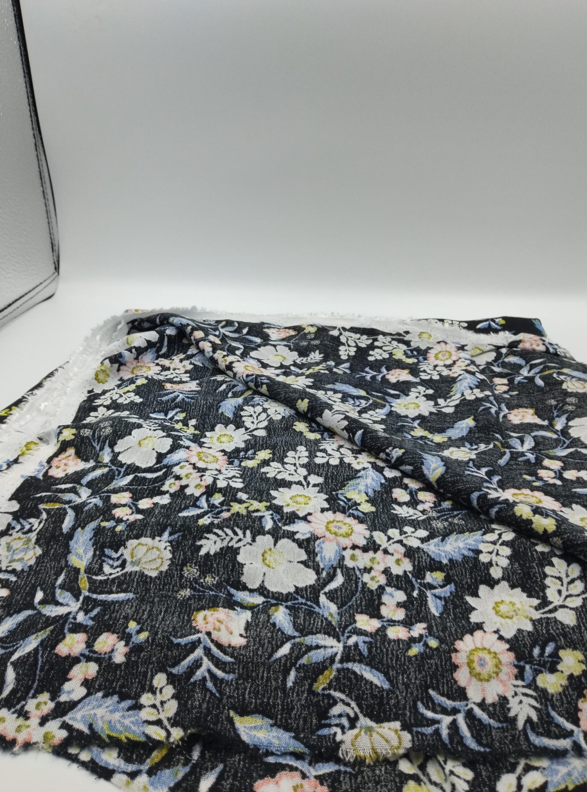Floral Crinkle Viscose Cotton Fabric by the Yard, Lightweight Drapey Dress Fabric, (140 cm / 55") Wide – view 9