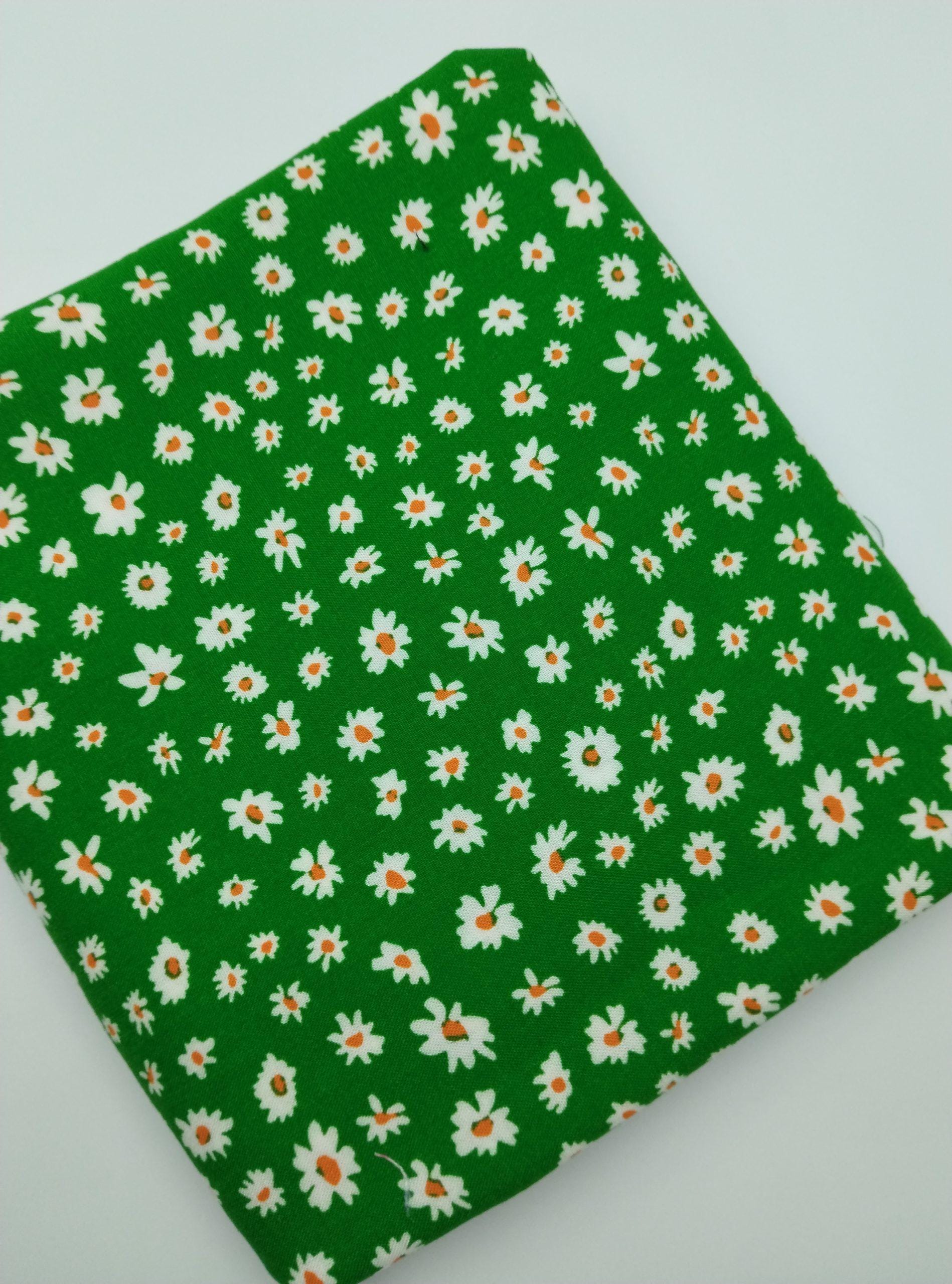 Green Daisy Floral Viscose Cotton Fabric by the Yard, Soft Summer Dress Fabric, (150 cm / 59") Wide, Sold by the Meter – view 8