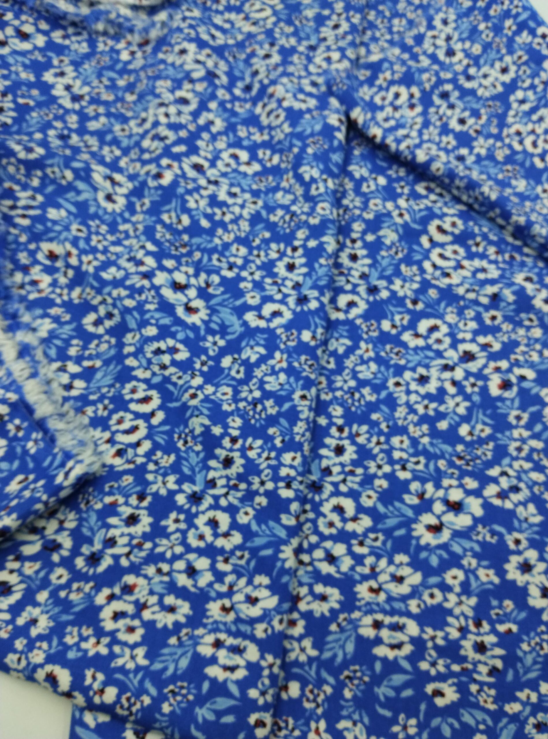 Blue Floral Cotton Viscose Fabric by the Yard, Lightweight Summer Dress Fabric, (150 cm / 59") Wide, Sold by the Meter – view 6