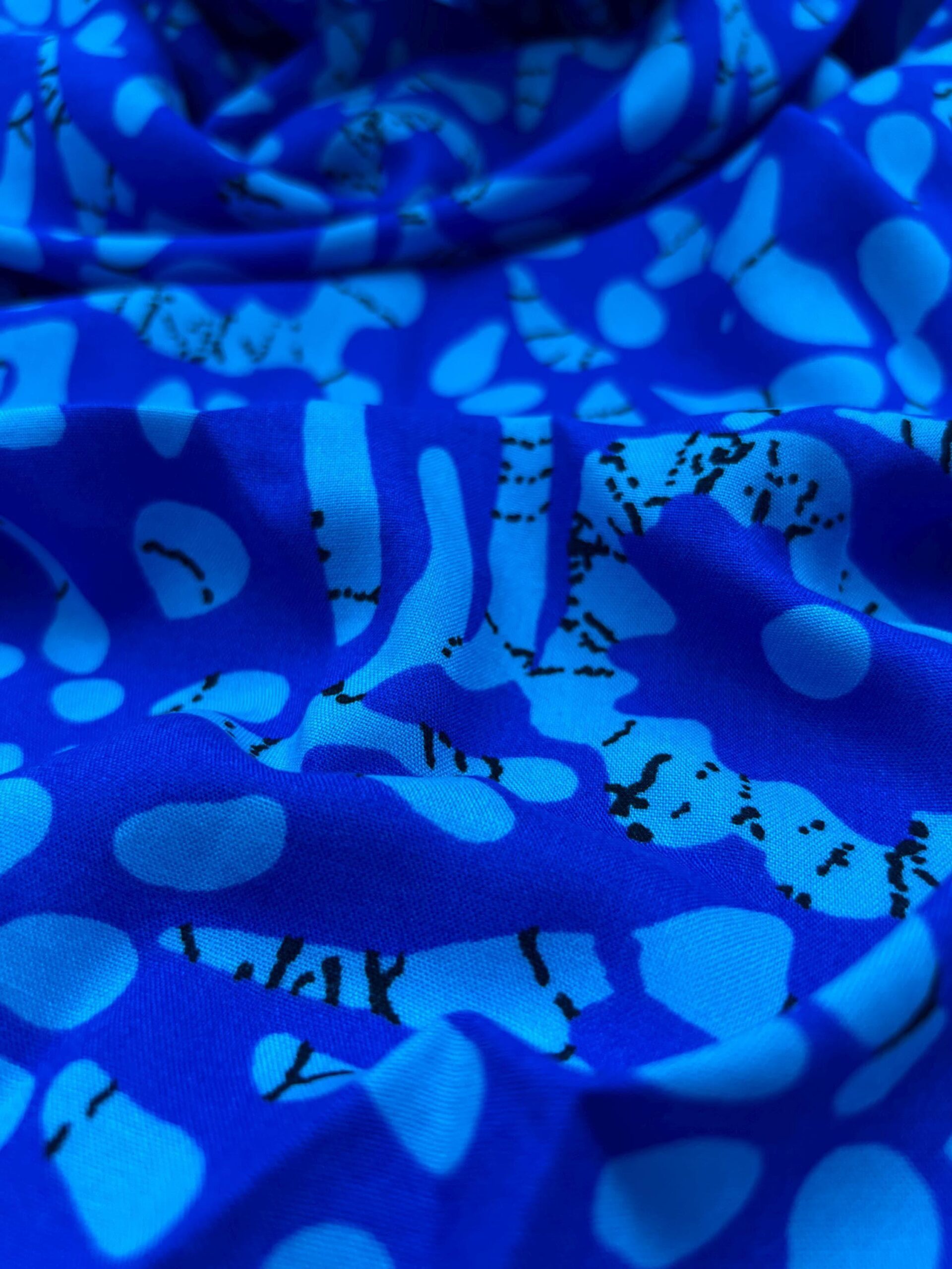 Blue Printed Viscose Fabric by the Yard, Soft Drapey Breathable Dress Fabric, (150 cm / 59") Wide, Premium Bursa Quality – view 8