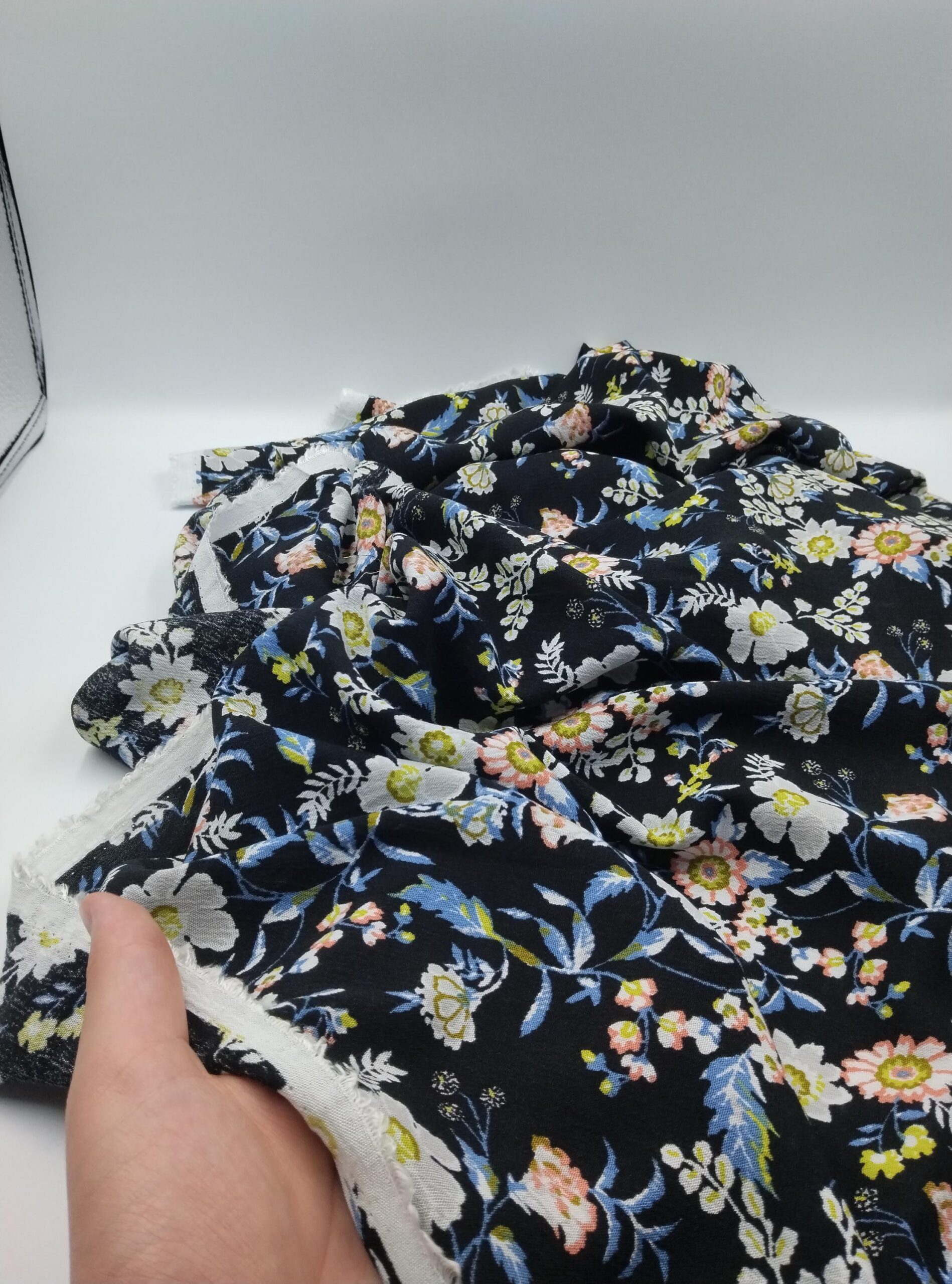 Floral Crinkle Viscose Cotton Fabric by the Yard, Lightweight Drapey Dress Fabric, (140 cm / 55") Wide – view 5
