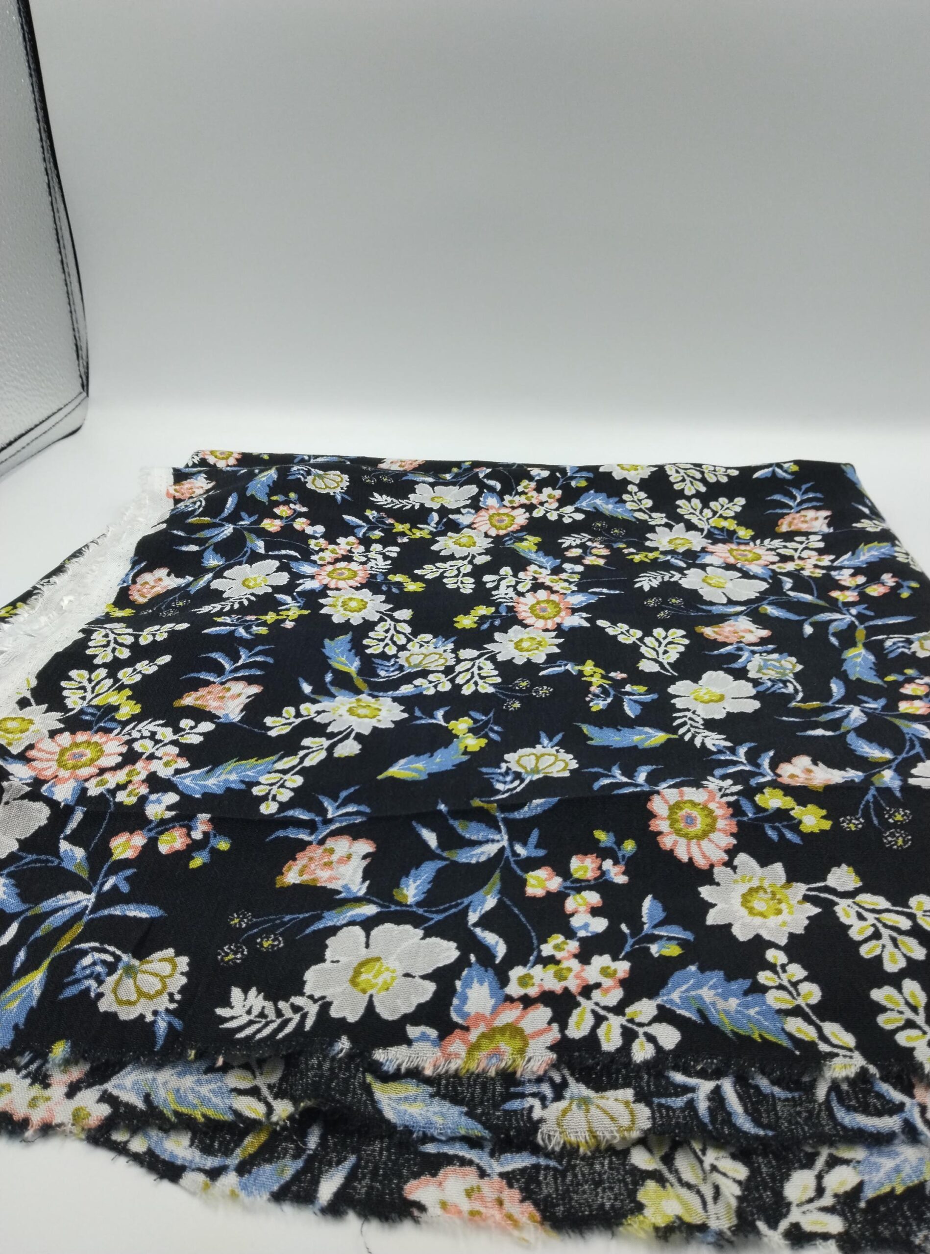 Floral Crinkle Viscose Cotton Fabric by the Yard, Lightweight Drapey Dress Fabric, (140 cm / 55") Wide – view 8