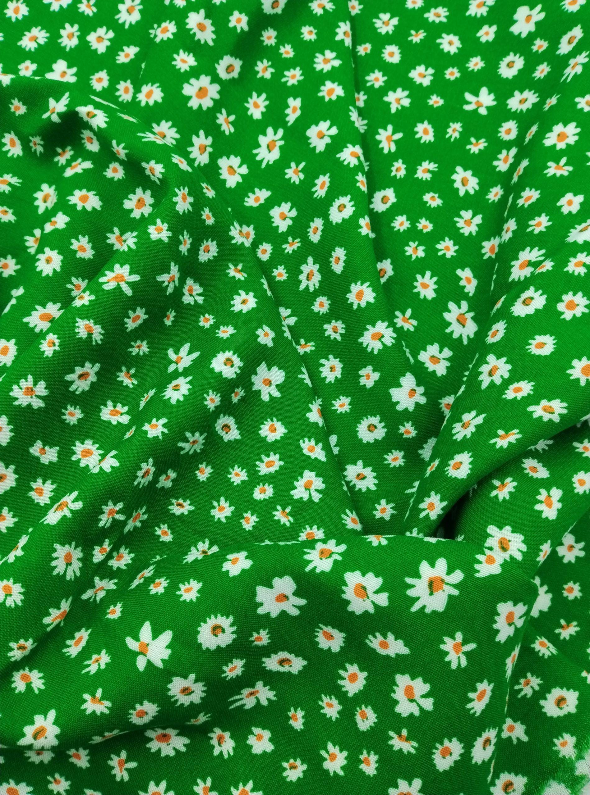 Green Daisy Floral Viscose Cotton Fabric by the Yard, Soft Summer Dress Fabric, (150 cm / 59") Wide, Sold by the Meter