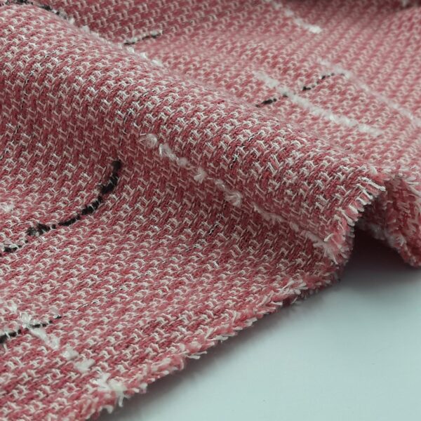 Raspberry Pink Windowpane Tweed, Dusty Rose Boucle with White Check Lines 500g Winter Weight Fabric per Meter, Berry Wool Blend for Jacket
